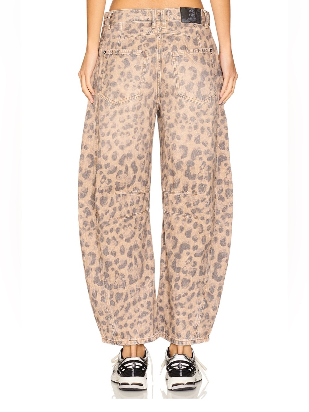 Free People We The Free Good Luck barrel jeans in a leopard print size 31 - Picture 12 of 16